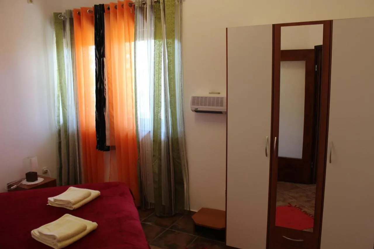 Apartment Mis Floura Rijeka Croatia