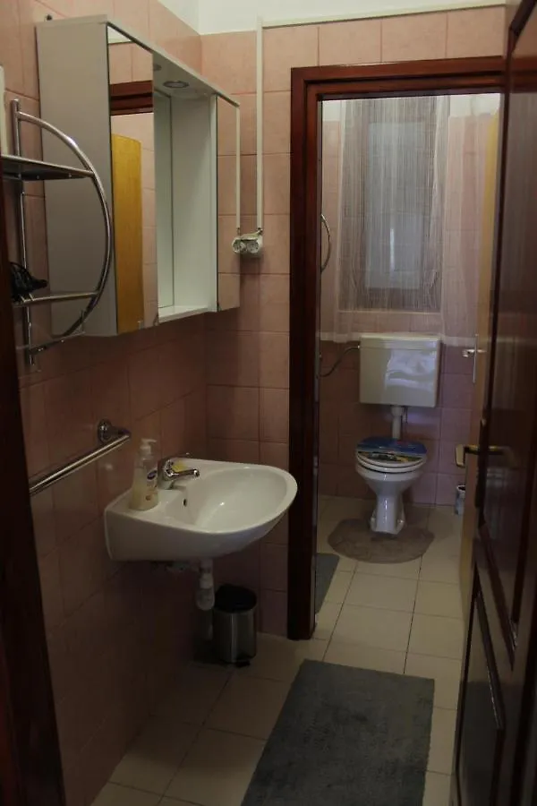 Apartment Mis Floura Rijeka Croatia