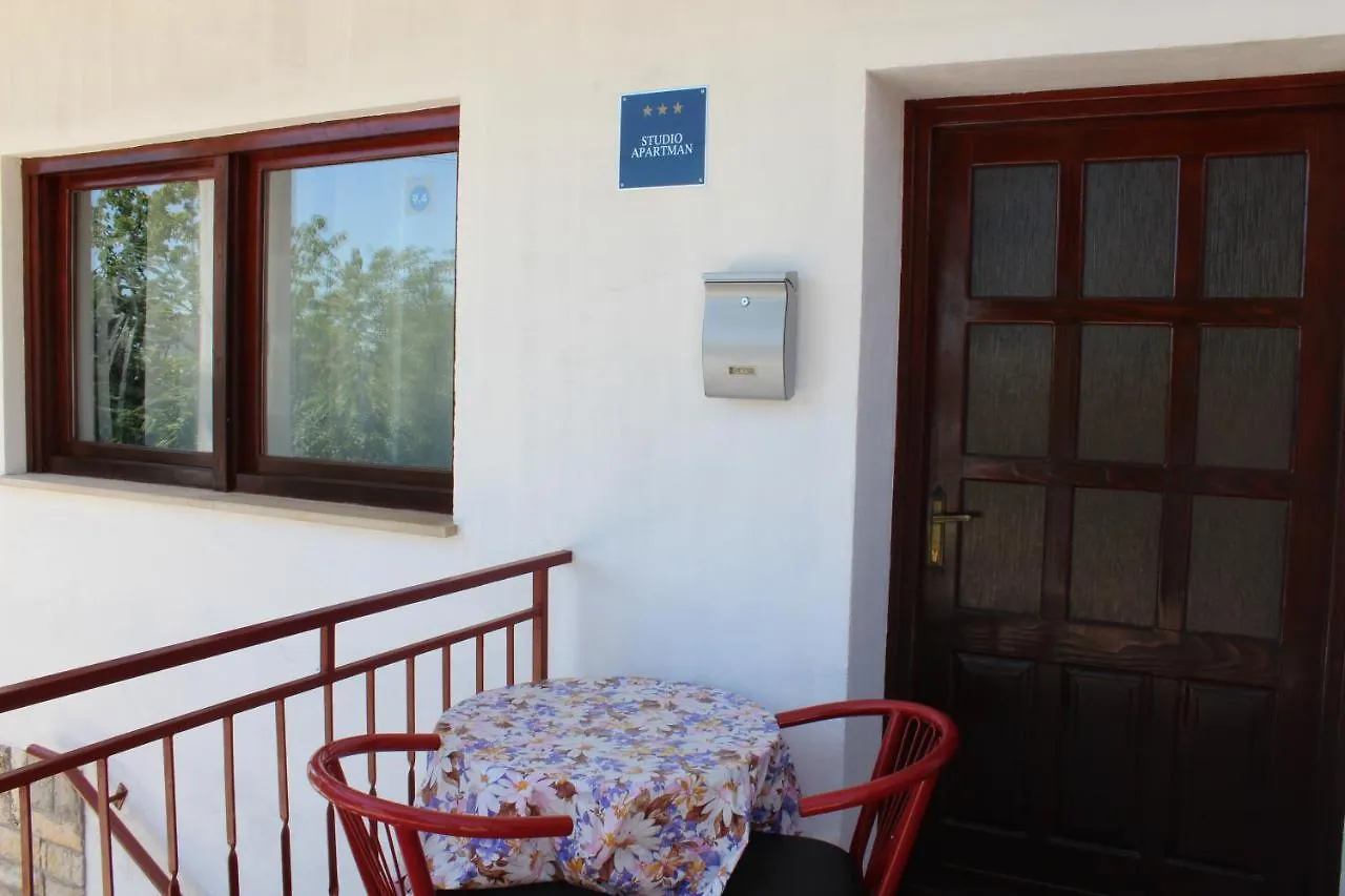 Apartment Mis Floura Rijeka Croatia