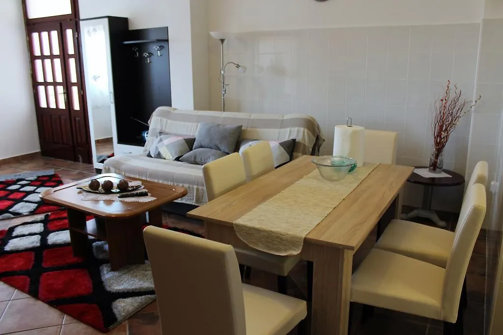 Apartment Mis Floura Rijeka Croatia