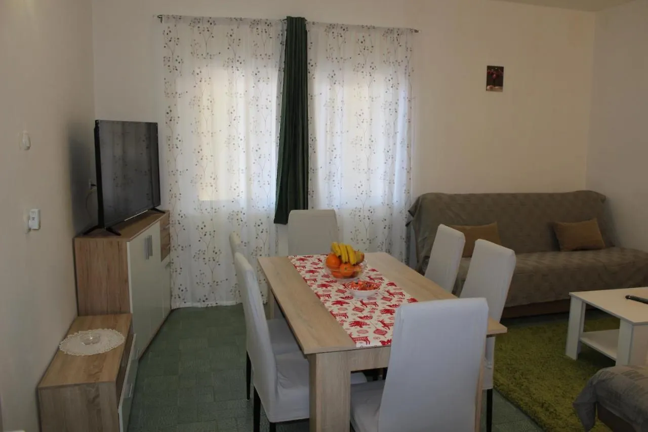 Apartment Mis Floura Rijeka